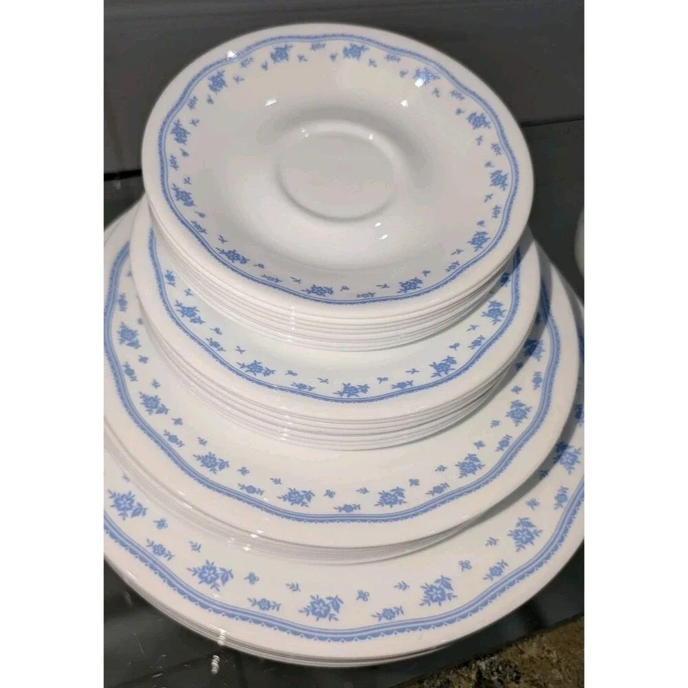 Vintage Corelle MORNING BLUE 47 pc Dinnerware set all Size plate bowl mug saucer